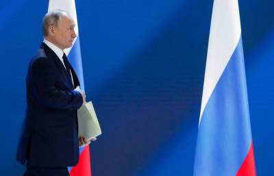 Песков пояснил слова Путина о "красной черте" для Запада