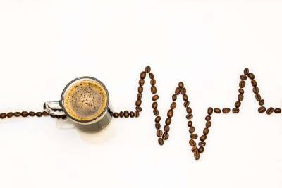 Кардиологи рассказали об опасности кофе при низком давлении