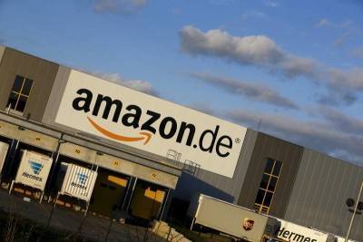 Amazon внедряет систему платежей на основе сканирования ладони