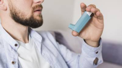 Врач-пульмонолог назвал способ избежать приступа бронхиальной астмы