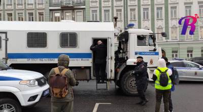 Первое задержание на акциях оппозиции в Москве