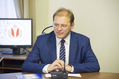 Михаил Артеменков: «Лучшие выпускники вузов должны закрепиться в родном регионе»