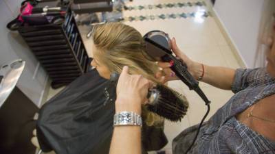 Чего не следует делать при уходе за волосами – советы парикмахера