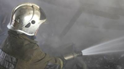Крупный пожар произошел рядом с аэропортом Пулково