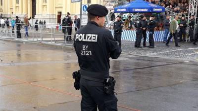 Полиция Берлина задержала более 150 протестующих