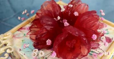 Цветы из мармелада своими руками сделают любой десерт настоящим произведением искусства
