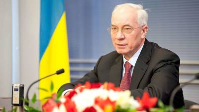 Экс-премьер Украины Азаров шокирован украинцами, обрадованными повышением тарифов ЖКХ