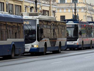 В центре Петербурга перестали ходить троллейбусы