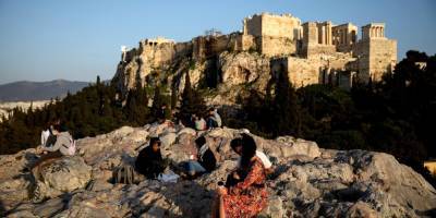 В связи с туристическим сезоном. Греция в мае планирует открыть рестораны