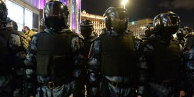 Митинги в поддержку Навального: в России на 10 суток арестовывают людей за публикации в соцсетях
