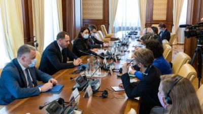 Ермак поговорил с послами G7 об обострении на Донбассе и обновлении КСУ