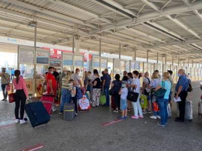 6,7 тысячи пассажиров вывезено из Турции в Россию авиакомпаниями