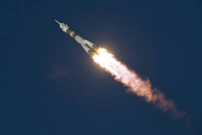 Ракету Союз-2.1б со спутниками OneWeb поместили на стартовую площадку Восточного