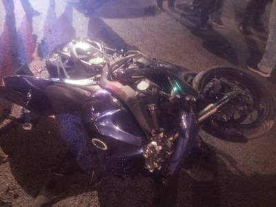 В Челябинске водитель без прав и с признаками опьянения сбил мотоциклистку