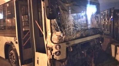 В Минске столкнулись легковушка и троллейбус - пострадали семь человек
