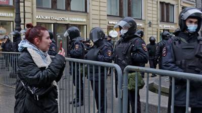 Юрист высмеял провальные митинги Навального