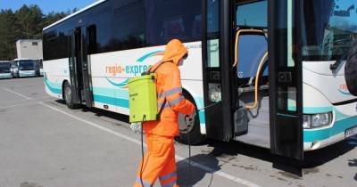 Областные власти рассказали, как часто проверяют качество дезинфекции автобусов