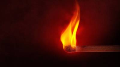 Новосибирец жег траву и спалил 63 дома соседей