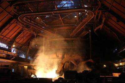 На Донецком металлургическом заводе запускают доменную печь