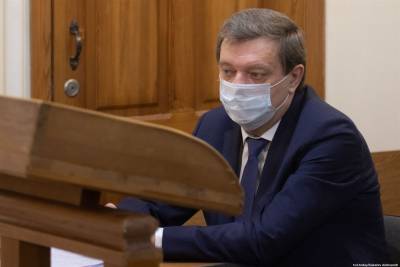 Доходы временно отстраненного от должности мэра Ивана Кляйна упали почти в три раза