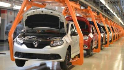«АвтоВАЗ» приостановит выпуск двух моделей Renault