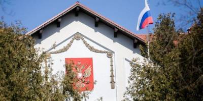 В знак солидарности с Чехией. Литва обсуждает возможность высылки российских дипломатов