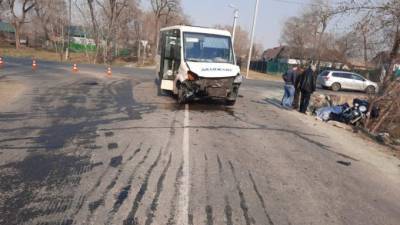 В Приморье мотоциклист погиб в ДТП с пассажирским автобусом