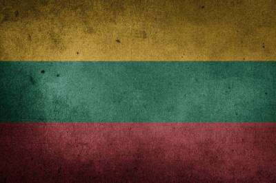 Литва заявила о возможной высылке дипломатов России из солидарности с Чехией