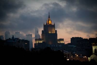 Захарова назвала истинную причину обострения кризиса между Россией и Чехией