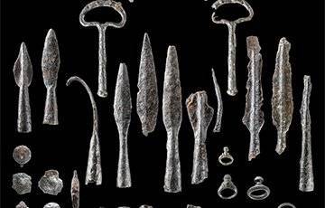 На вершине горы в Германии нашли уникальный клад оружия железного века