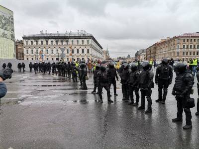 В Петербурге — первые аресты за участие в акции 21 апреля