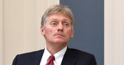 Песков назвал истерикой ситуации с высылкой дипломатов в Чехии