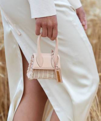 Плетеные сумки — тренд лета. Мы нашли 12 самых красивых