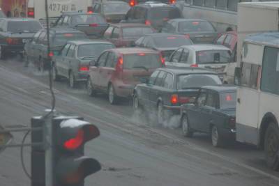 Депутат просит установить на Пулковском шоссе шумозащитные экраны