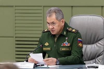 Шойгу объявил об отводе войск с южных и западных рубежей России