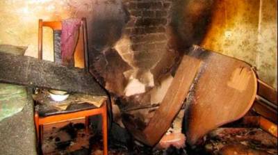 Следователи устанавливают обстоятельства гибели женщины при пожаре в Слонимском районе