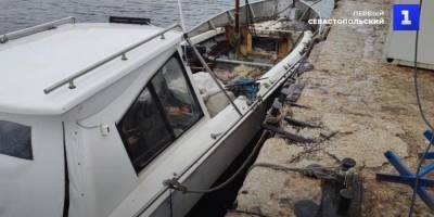 ФСБ задержала в Черном море украинское рыболовецкое судно: моряков оштрафовали и отпустили