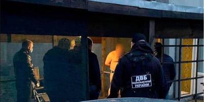 Крышевал полицейский: в Харьковской области обезвредили банду, убивавшую людей ради квартир