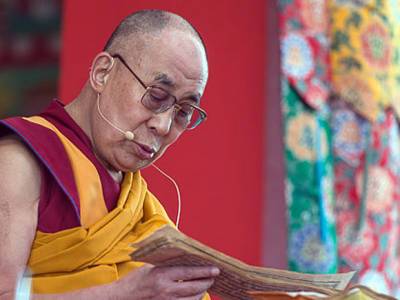 Далай-лама предупредил об угрозе для всего человечества