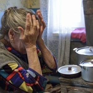 В Запорожье разыскивают аферистку, которая обманула пенсионерку 50 тыс. гривен
