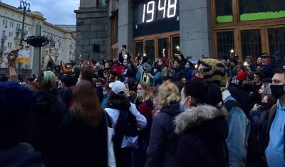 Алексей Захаров - Социологи отметили, что на последних акциях протеста выросло количество женщин - newizv.ru - Москва - Санкт-Петербург