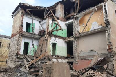 Администрация Ржева прокомментировала обрушение общежития в Тверской области