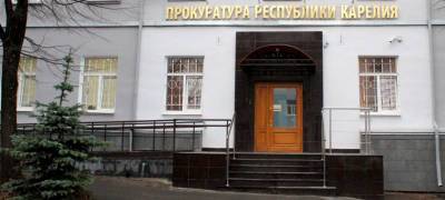Прокуратура проводит проверку из-за упавшего вниз головой рабочего в центре Петрозаводска