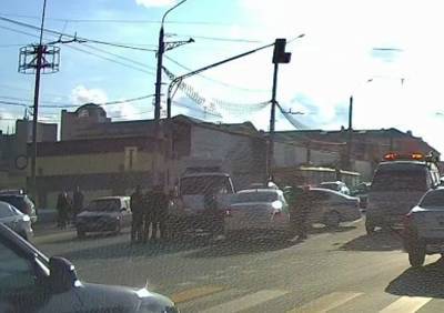 В полиции прокомментировали ДТП с участием автозака на Первомайском проспекте