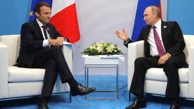 Французы увидели на климатическом саммите Путина вместо Макрона