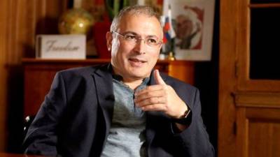 Михаил Ходорковский провел параллель между Путиным и убитым президентом республики Чад