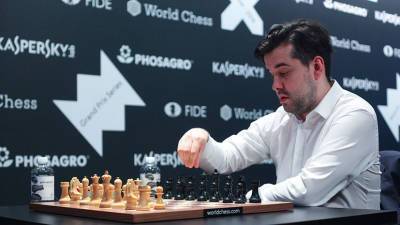 Выиграл четыре партии и привлёк внимание Карлсена: как Непомнящий стремится к победе на турнире претендентов по шахматам