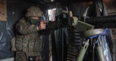 Российские наемники на Донбассе семь раз обстреляли позиции ВСУ: один военный погиб