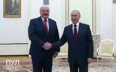 Путин на встрече с Лукашенко заявил о желании обсудить острые вопросы