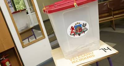 Маску дадут на месте, ручку берите с собой: как выборы в Латвии обезопасят от COVID